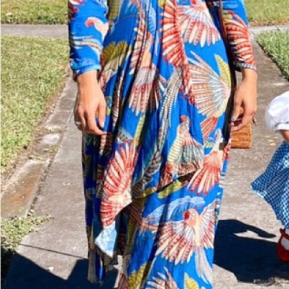 Farm Rio macaw dress new with tags size medium - Picture 9 of 12